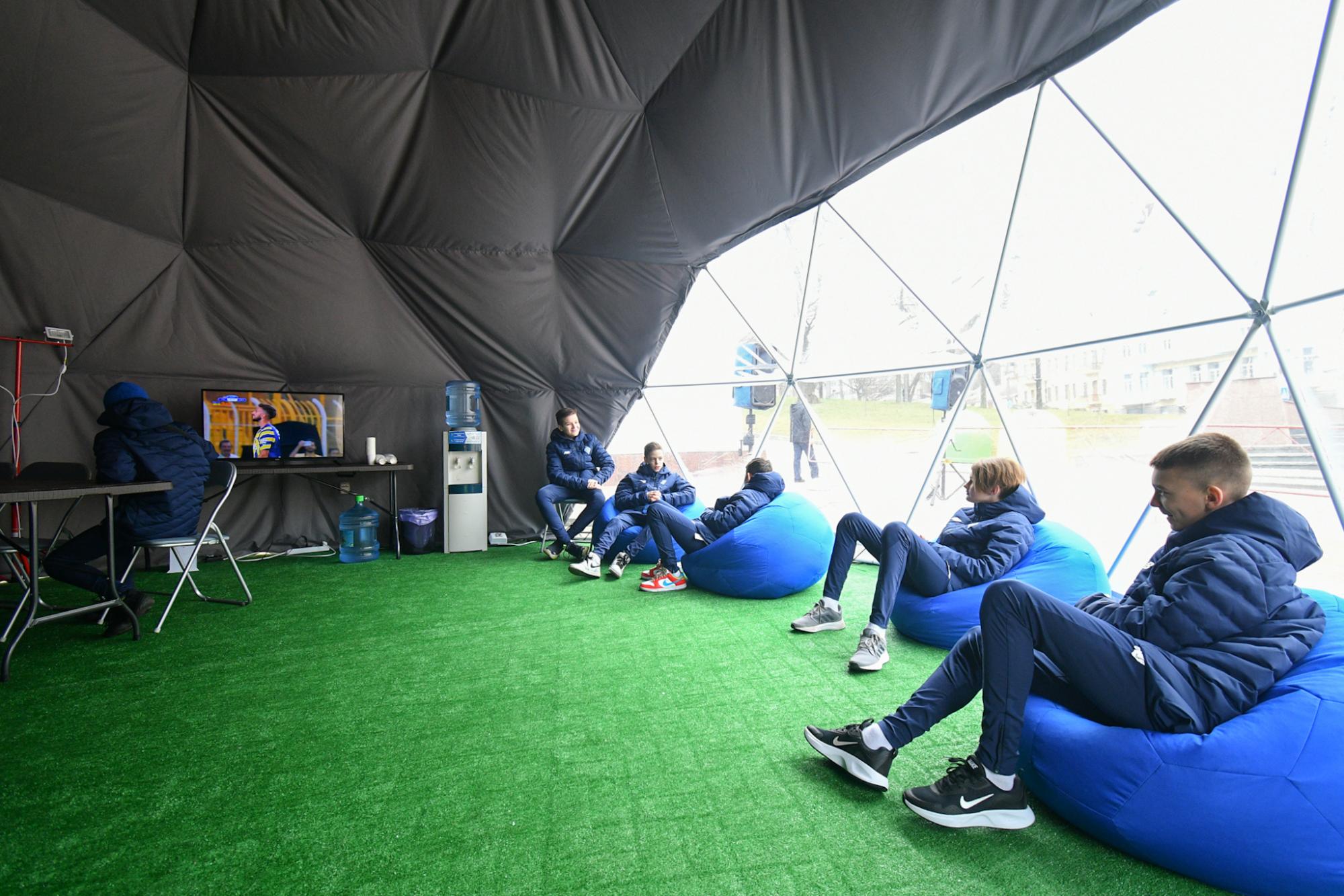 У Києві зʼявився новий &quot;Пункт незламності&quot;: фото